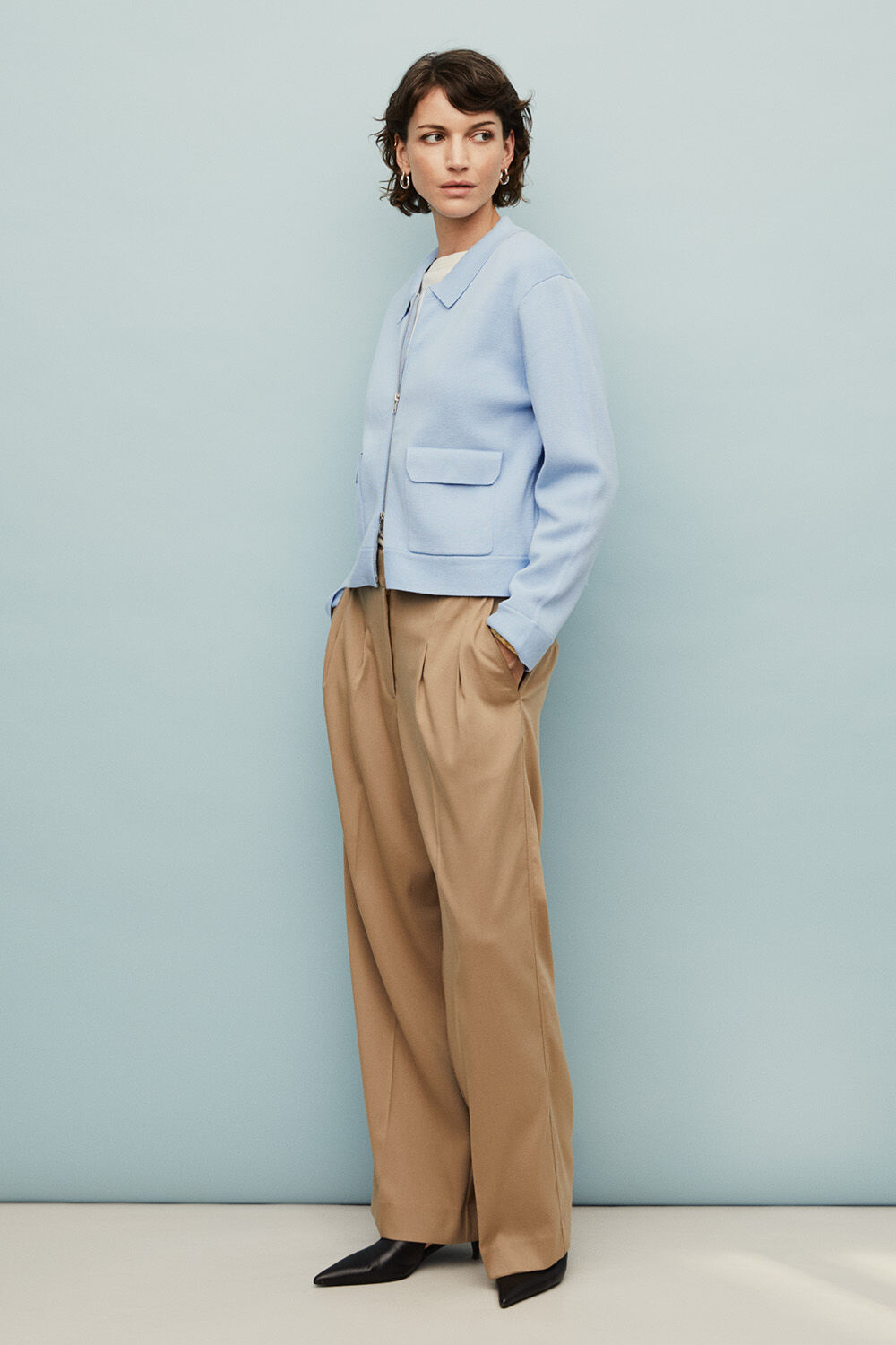 Lygana Cardigan - Placid Blue, Renitha Earring - Silver, Padmavati Trousers - Petrified Oak